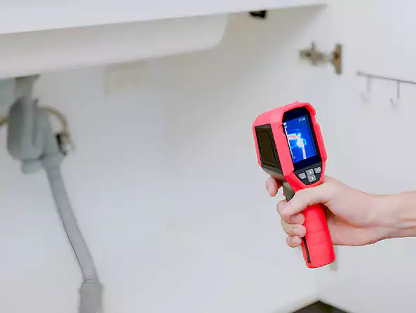 Why Choose Woodmere Plumbing for Slab Leak Detection in Woodmere, NY?
